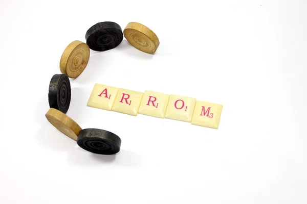 Carrom-Münzen mit Scrabble — Stockfoto