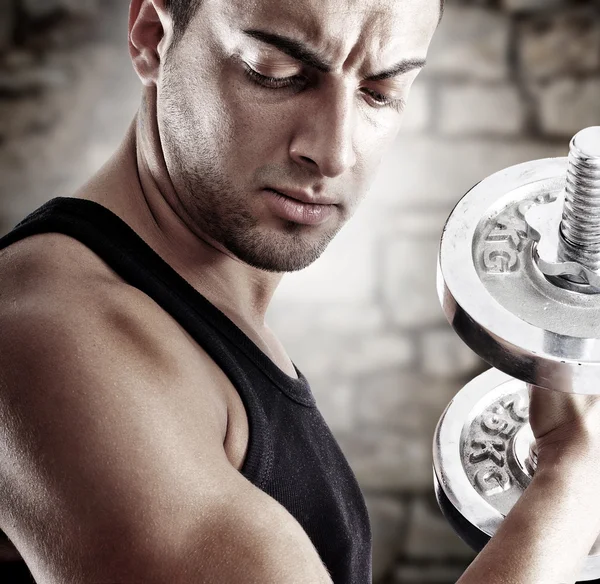 Young man in shape — Stock Photo, Image