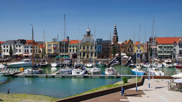 Vlissingen pequeno porto na Holanda — Fotografia de Stock