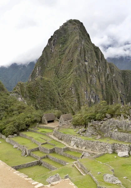 概述的马丘比丘印加遗址秘鲁 — 图库照片