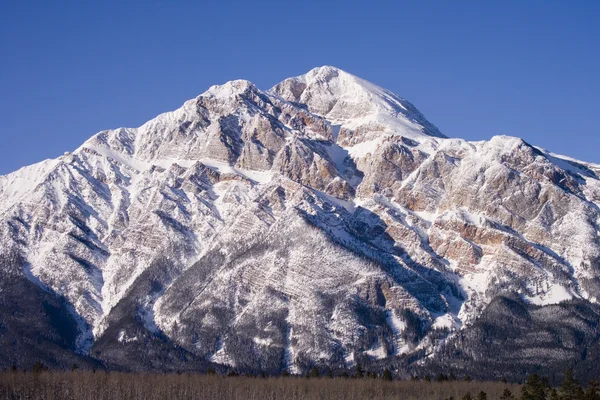 Montanha em Jasper Alberta — Fotografia de Stock