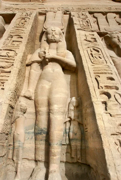 Estátuas de Nefertari como deusa Hathor — Fotografia de Stock