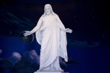İsa 'nın heykeli