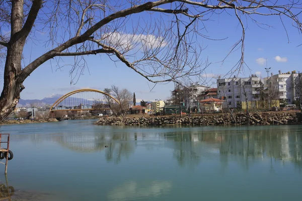 Donau nehri boyunca Viyana