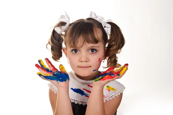 Bambina con le mani sporche — Foto Stock