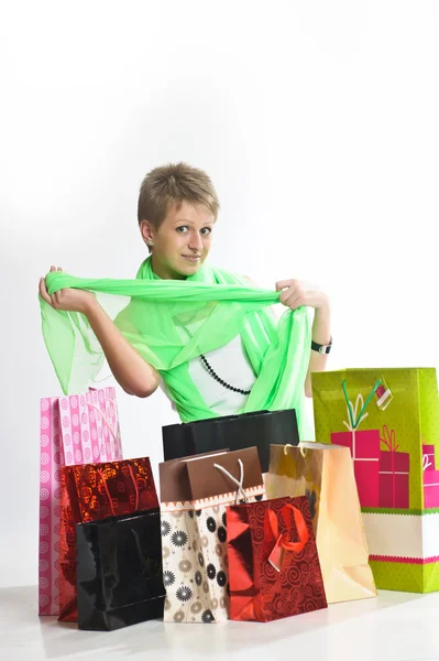 Jovem mulher após as compras — Fotografia de Stock