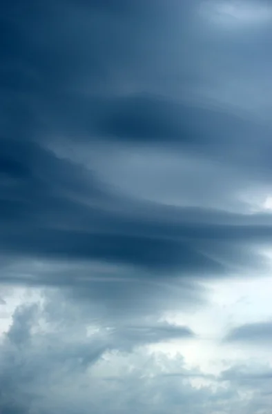 Daha önce bir fırtına gökyüzü — Stok fotoğraf