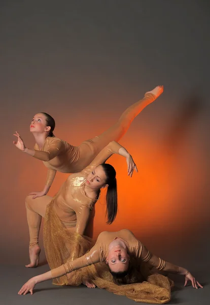 三个舞者 — 图库照片