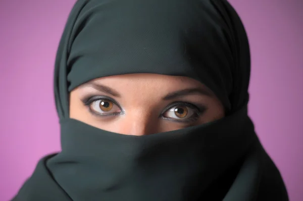 Muslimische Frau — Stockfoto
