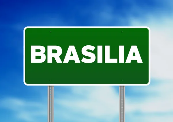 Znak drogowy zielony - brasilia — Zdjęcie stockowe