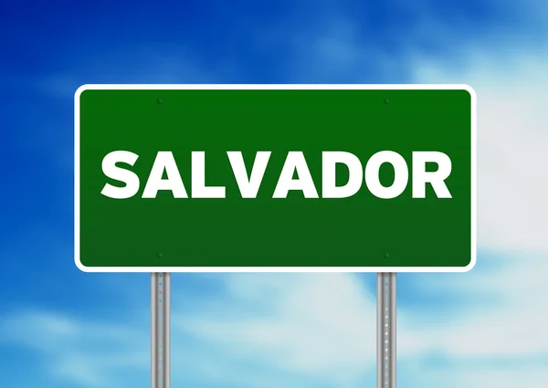 Zielony znak drogowy - salvador, Brazylia — Zdjęcie stockowe