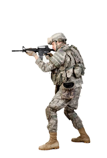 Στρατιώτη με όπλο πάνω σε λευκό φόντο — Φωτογραφία Αρχείου