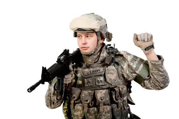 ทหารที่มีปืนไรเฟิลบนพื้นหลังสีขาว — ภาพถ่ายสต็อก