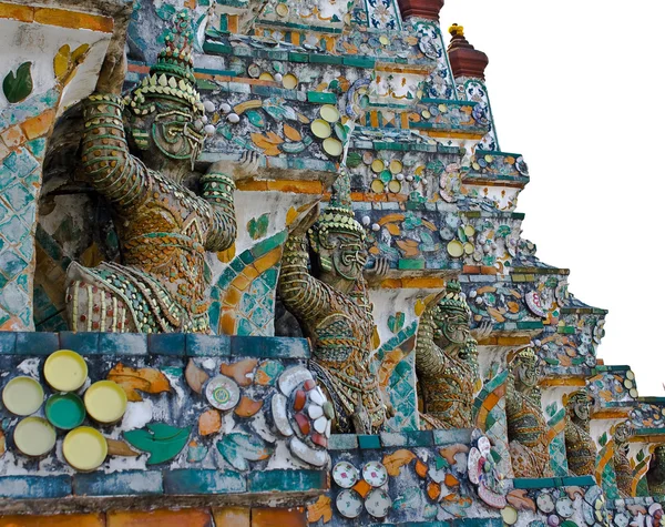Guardian статуя (як) на храм Ват Аруна — стокове фото