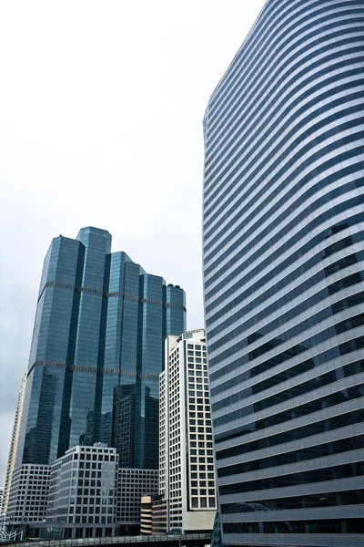 Highrise modern building in Bangkok, Thailand. — Stock Photo, Image