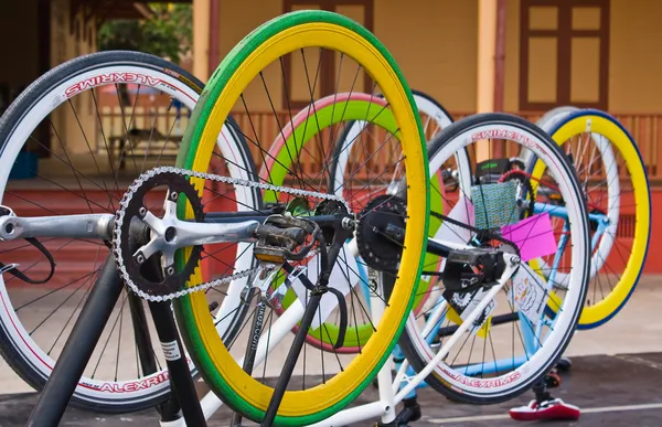 Fahrräder mit festem Gang — Stockfoto