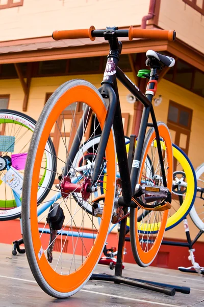 Велосипеды с фиксированной передачей — стоковое фото