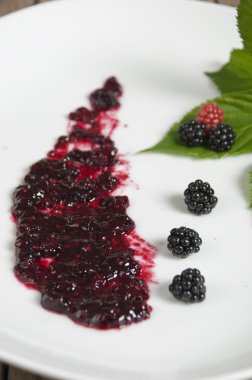 marmellata di daha blackberry jam