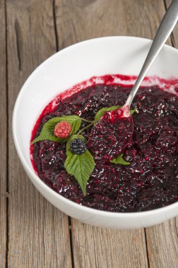 marmellata di daha blackberry jam