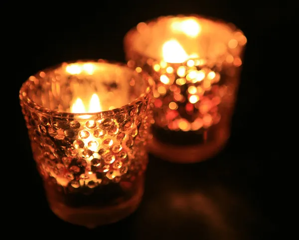 Candle in dark room — Stock Photo, Image
