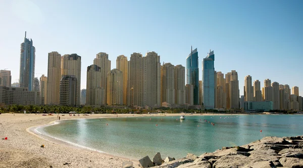 Pláž v Dubaji. panoramatický pohled. — Stock fotografie