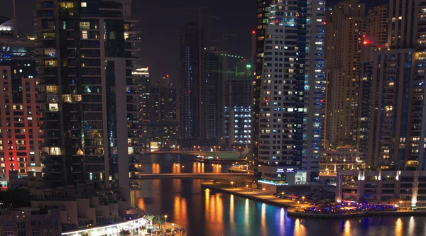 Місто пейзаж у нічний час. панорамний сцени, Дубаї. — стокове фото