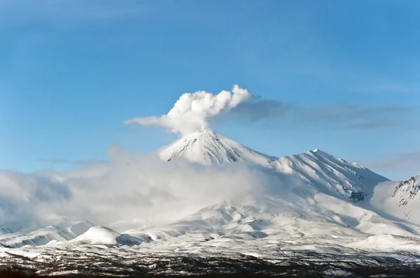 Вулкан — стоковое фото