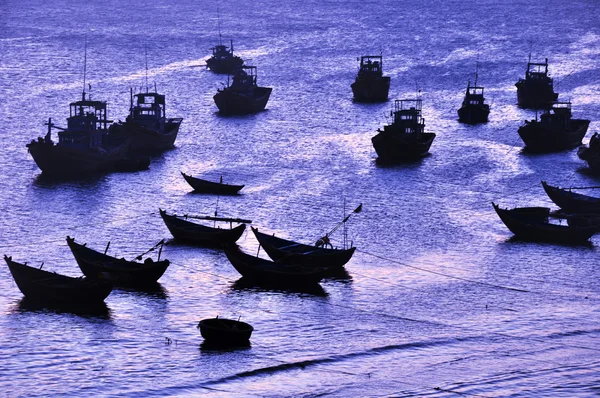 Barcos na baía — Fotografia de Stock