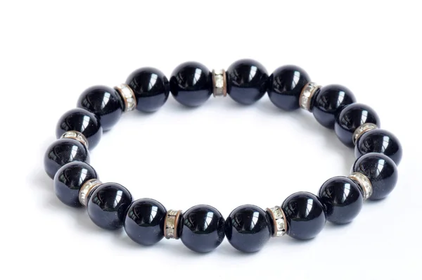 Armband aus schwarzen Perlen — Stockfoto