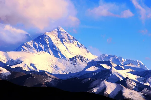 Гора Еверест — стокове фото