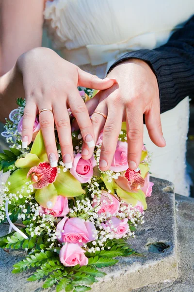 Kéz és a gyűrűk — Stock Fotó