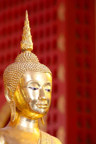 Goldener Buddha-Kopf — Stockfoto