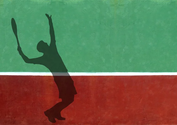Теннисист, подающий силуэт против тренировочной стены — стоковое фото