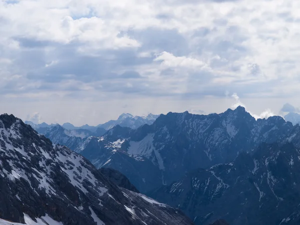 Альпийский вид — стоковое фото