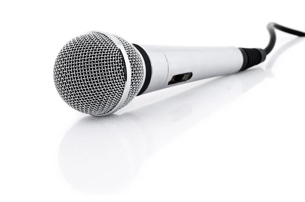 Серебряный микрофон — стоковое фото
