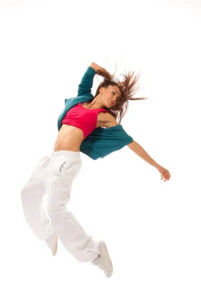 新しいかなりモダンなスリムなヒップホップ スタイルの女性ダンサーの踊り — ストック写真