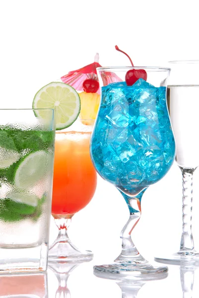 Composizione di cocktail alcolici popolari — Foto Stock