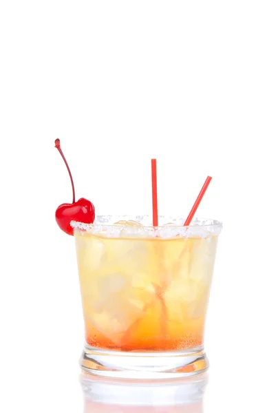 Alcohol cocktail long island iced teas with crushed ice, red che — Stock Photo, Image