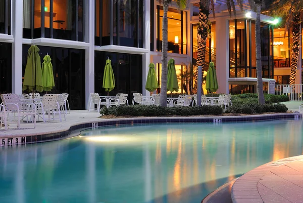 Resort Swimming Pool — Stock Photo, Image