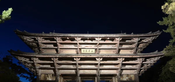 Porta di Tempio di Todaiji — Foto Stock