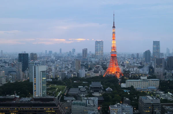 Tokyo Tower en Tokio, Japón . —  Fotos de Stock