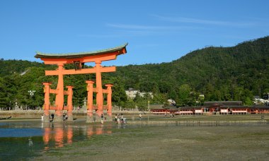 Miyajima tori kapısı