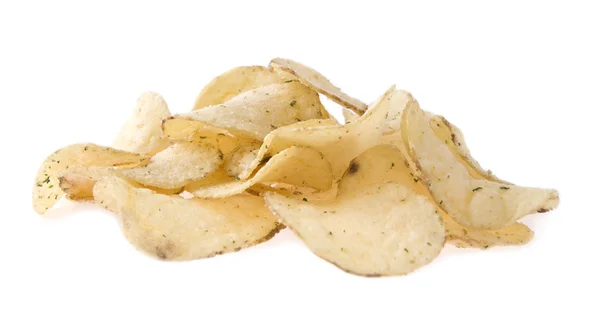 Chips en potatis på en vit bakgrund — Stockfoto