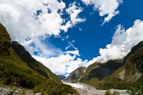 フォックス氷河と cloudscape — ストック写真