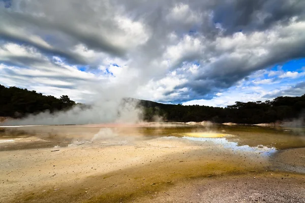 Paisagem geotérmica - Nova Zelândia — Fotografia de Stock