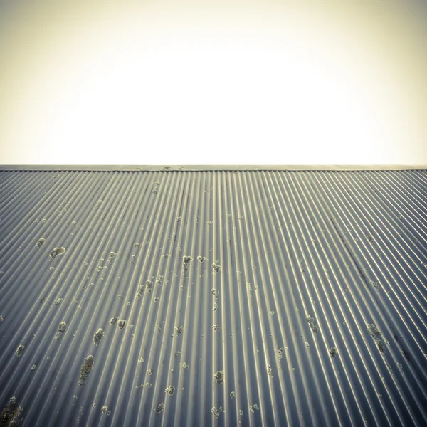 Dach i jasne niebo streszczenie tło. — Zdjęcie stockowe