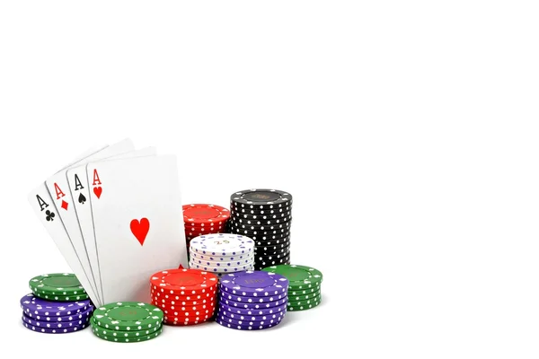 Fichas e cartões de poker — Fotografia de Stock