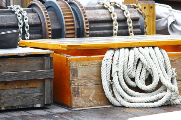 Rope on deck — Stock Photo, Image