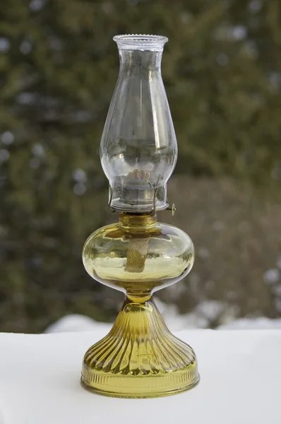 Lámpara de aceite dorado — Foto de Stock