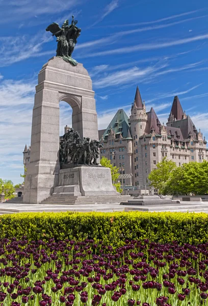 Monumento Nacional a la Guerra de Ottawa —  Fotos de Stock
